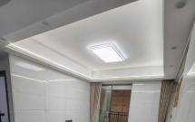 南部新城荣华大厦 锦绣学校学区房 电梯11楼 4房2厅2卫 座北朝南 实用面积约110平方 结构户型好 高档装修未入住 直接落名出证可按揭 一口价 53.8万